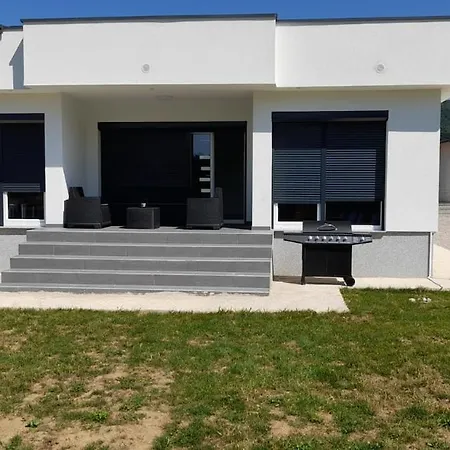 Villa Nature Flow Bihac *