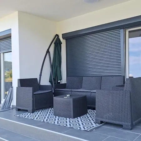 Nature Flow Bihac Villa *